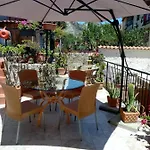 فندق مبيت وإفطار Maria 3*